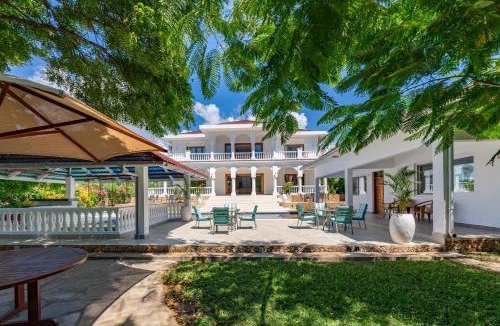 Diani Beach Hotel | Villa Branca Diani Boutique Luxury & Personalized Service