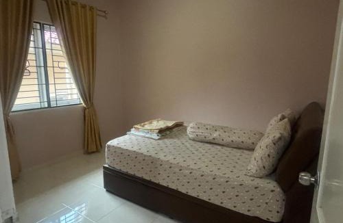 Berastagi Villa | Villa Brastagi Resort Jalan Mimpin Tua Blok C No. 41