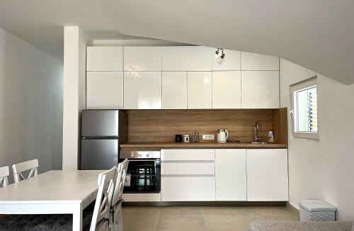 Vranovici Apartment | Villa Bubanja with shared pool