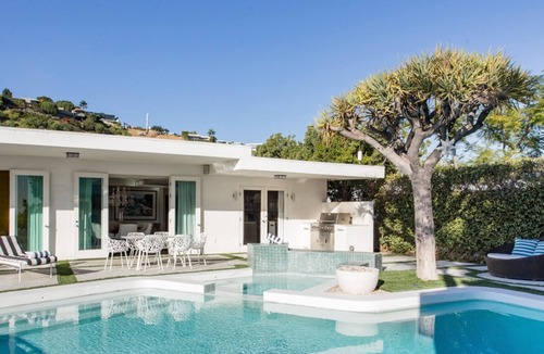 Hollywood Hills West Villa | Villa Cabana