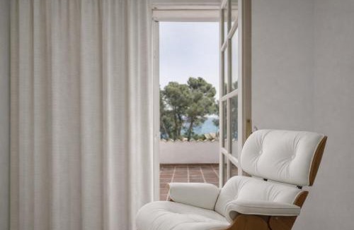 Provensals Villa | Villa Cala Padri Seafront home