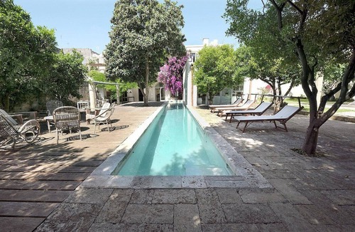 Muro Leccese House | Villa Calaconte: An elegant and welcoming two-story independent house dating back to the sixteenth century, with Free WI-FI.