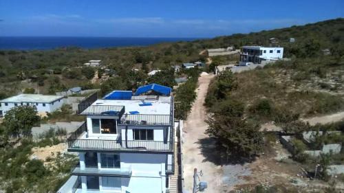 Barahona Villa | Villa Calajj