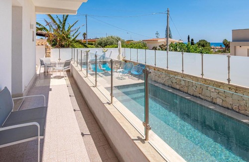 Noto Marina Villa | Villa Calaurisi