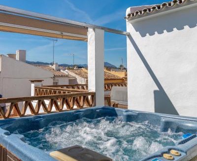 Coin House | Villa Calida