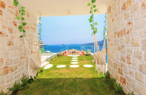 Bezirgan Villa | Villa Calikusu