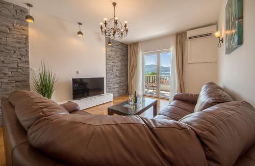 Mastrinka Villa | Villa Calluna