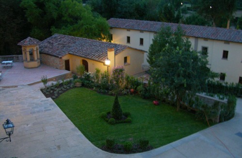 Cincelli Apartment | Villa Campoleone – Historical villa near Arezzo, Toscana