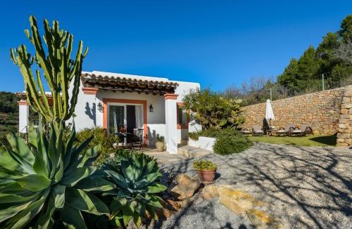 Santa Eulalia del Rio Villa | Villa Can Ameler