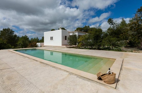 Santa Eulalia del Rio Villa | Villa Can Bassetes