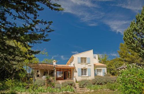 Saint-Pierre-de-Vassols House | Villa Cantirane