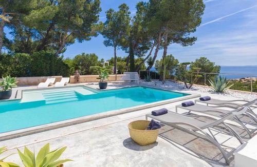 Puig Manya House | Villa Cap M - Five Bedroom House, Sleeps 10