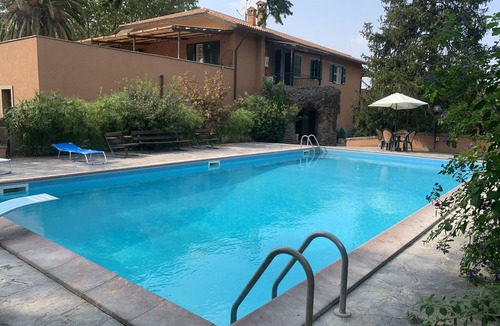 Ciampino Villa | Villa Capri Bernabei, Domus Romana with private swimmingpool