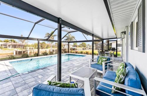 Punta Gorda Villa | Villa Capri | Waterfront Retreat with Heated Pool