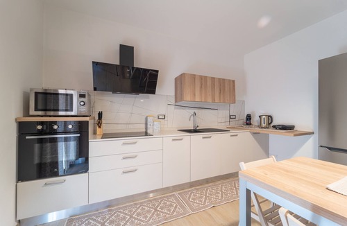Alghero Villa | Villa Carlotta,con Piscina-barbecue,spazioso Giardino,soli 4 km Dalle Spiagge