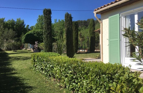Flayosc Villa | Villa Caroline with air con, private pool in a delightful rural setting