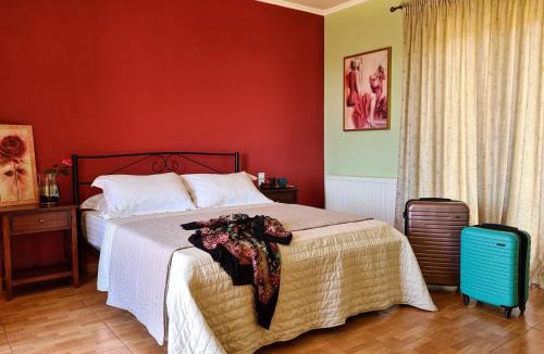 Razata House | Villa Carousos