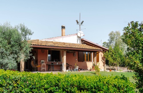 Pimentel House | Villa 'Casa Serra' with Mountain View, Wi-Fi and Air Conditioning