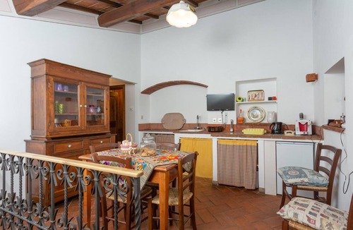 Parrano Villa | Villa Casale Silvia Large Private Pool, A/C, WiFi