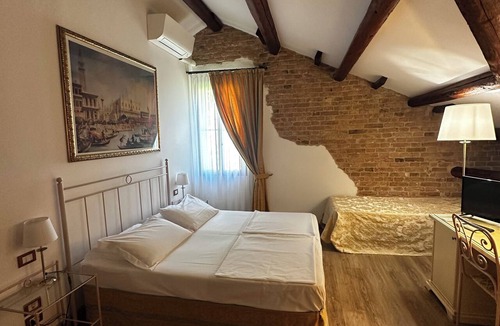 Santa Maria in Stelle House | Villa Casanova