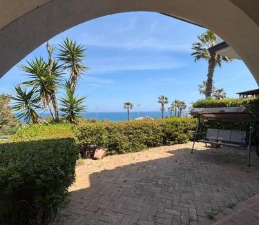 Crotone Villa | Villa Casarossa