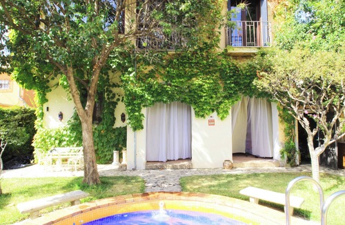 Cervantes Villa | Villa Castro