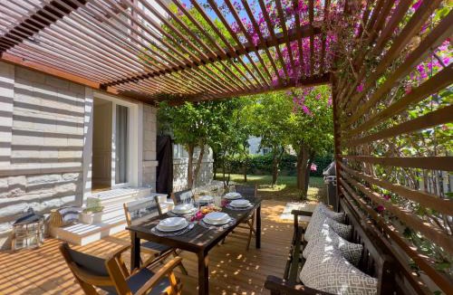 Split House | Villa Central