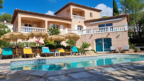 Valescure Villa | Villa Chantilly
