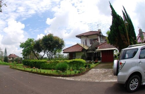 Ciater Villa | Villa ChavaMinerva Bata - Ciater