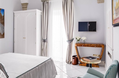 Praiano Villa | Villa Cinabro - Five Bedroom Villa, Sleeps 10