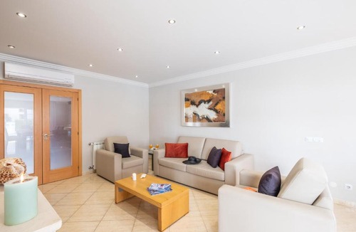 Correeira Villa | Villa Cinema