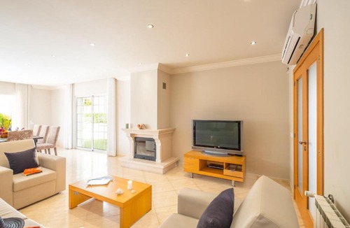 Correeira Villa | Villa Cinema