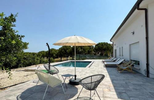 Aragona Villa | Villa Cirasa