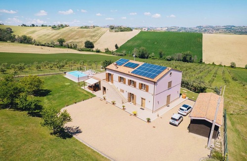 Fermo Villa | Villa Clair - Charming Villa in Marche Countryside