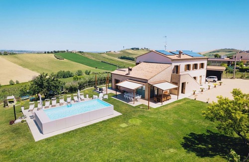 Fermo Villa | Villa Clair - Charming Villa in Marche Countryside