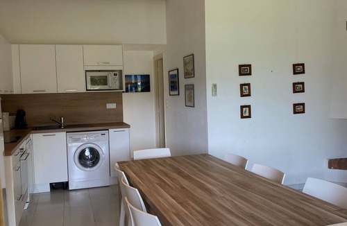 Santa Giulia Villa | Villa Classic 3 bedrooms - Santa Giulia - Residence with heated pool