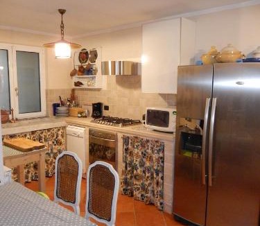 Quiliano House | Villa Claudia appartamento di prestigio in villa vista mare