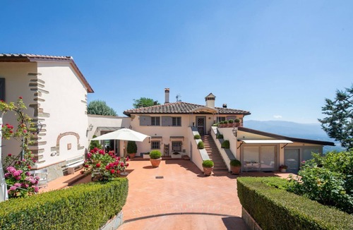 Rignano sull'Arno Villa | Villa Collesole by MMega