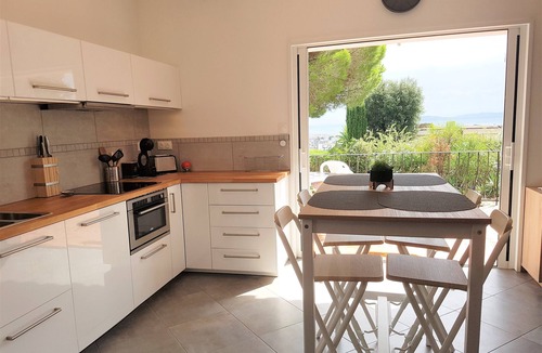 Sainte-Maxime House | Villa completely renovated, quiet, sea view & Gulf of Saint Tropez