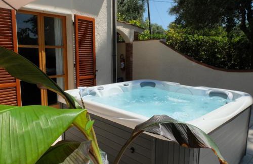 Manciano Villa | Villa con piscina e jacuzzi vicino Saturnia