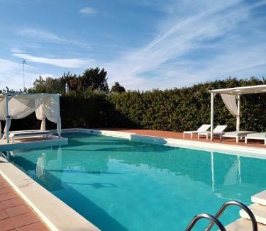 Polignano a Mare Villa | Villa con piscina mozzafiato, giardino e barbecue