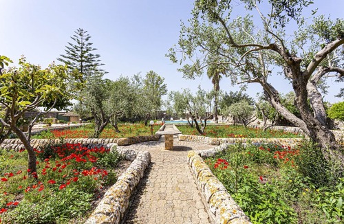 Cannizzara Villa | Villa Concetta by Villa Plus