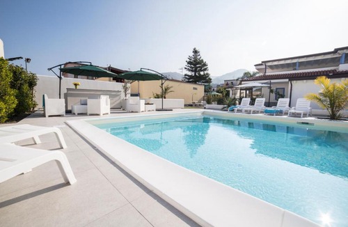 Capo d'Orlando Apartment | Villa Concettina