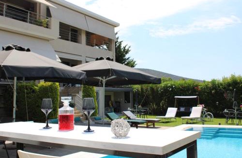 Marathon Apartment | Villa Constangie