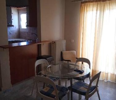 Kato Assos Apartment | Villa Constantsia