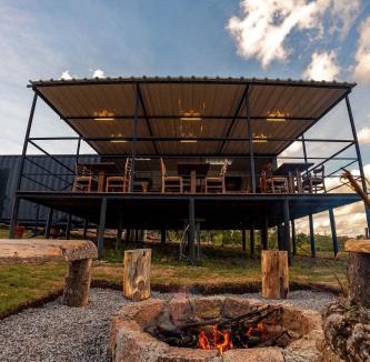 Sao Roque House | Villa Container in the Wine Route