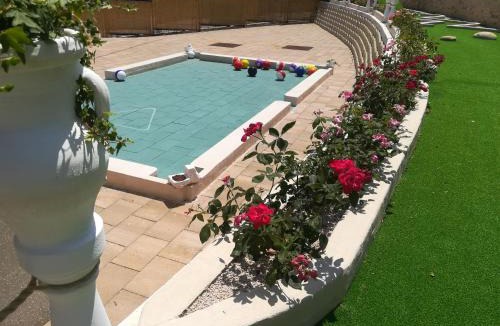 Cossignano Apartment | Villa Contessina