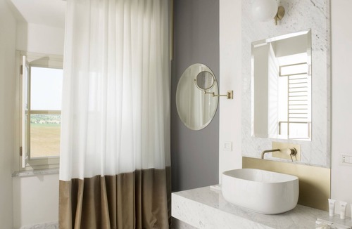 Sant'Omero Hotel | Villa Corallo