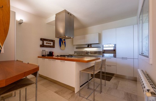 Chia Villa | Villa Corbezzolo has it all: private pool & jacuzzi, sea views and near beach