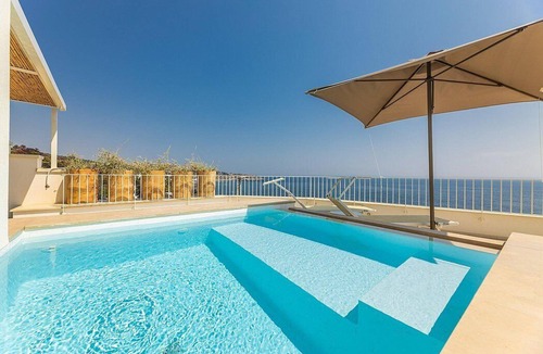 Marina di Marittima House | Villa Core: A bright and sunny independent house which faces the sun and the sea, with Free WI-FI.